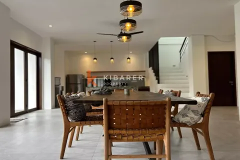 4 bedrooms Villa in Canggu, Badung, Indonesia No. 12351 9
