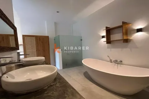 4 bedrooms Villa in Canggu, Badung, Indonesia No. 12351 21
