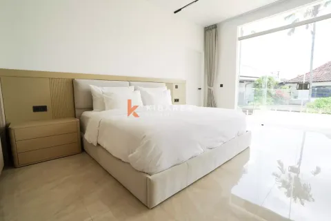 5 bedrooms Villa in Canggu, Badung, Indonesia No. 11777 23
