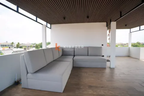 5 bedrooms Villa in Canggu, Badung, Indonesia No. 11777 22
