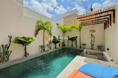3 bedrooms Villa in Denpasar, Indonesia No. 11773 2