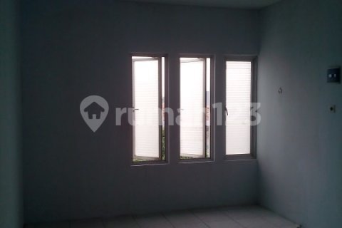 4 bedrooms House in Cengkareng, Jakarta, Indonesia No. 13393 14