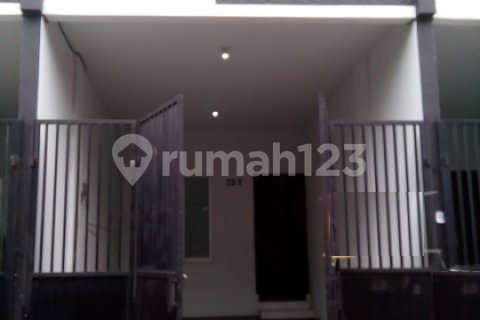4 bedrooms House in Cengkareng, Jakarta, Indonesia No. 13393