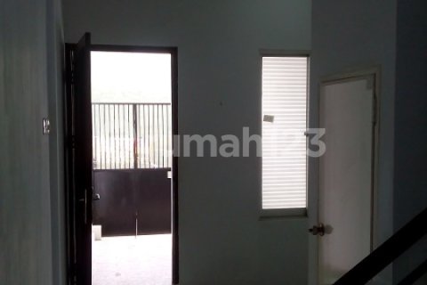 4 bedrooms House in Cengkareng, Jakarta, Indonesia No. 13393 6
