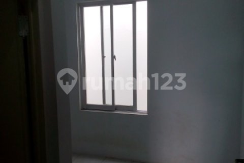 4 bedrooms House in Cengkareng, Jakarta, Indonesia No. 13393 10