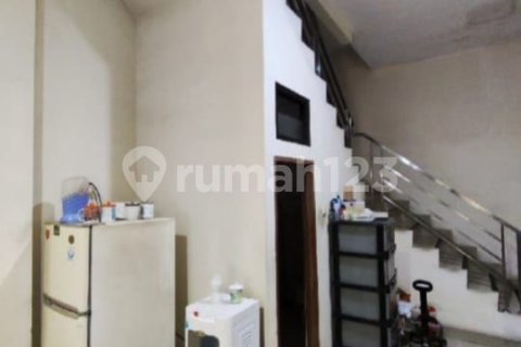 3 bedrooms House in Cipondoh, Tangerang City, Indonesia No. 13390 6