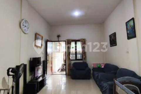 3 bedrooms House in Cipondoh, Tangerang City, Indonesia No. 13390 2