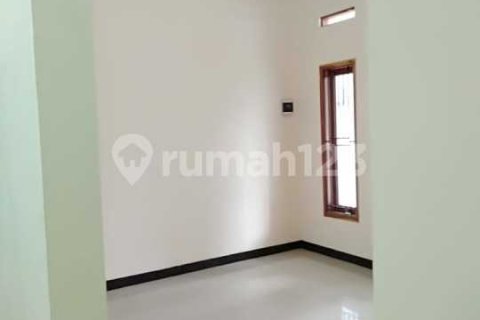 3 bedrooms House in Cipondoh, Tangerang City, Indonesia No. 13391 4