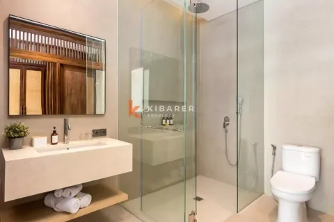 3 bedrooms Villa in Tibubeneng, Badung, Indonesia No. 12678 14