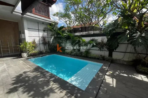 3 bedrooms Villa in Kerobokan, Badung, Indonesia No. 12677 2
