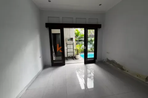 3 bedrooms Villa in Kerobokan, Badung, Indonesia No. 12677 13