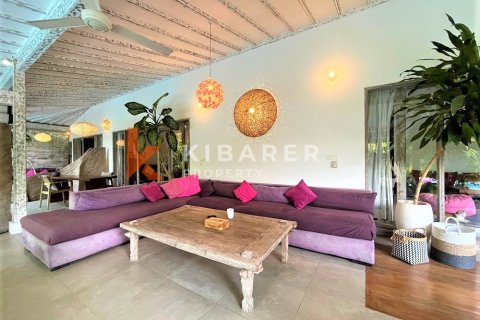 3 bedrooms Villa in Badung, Indonesia No. 12680 20