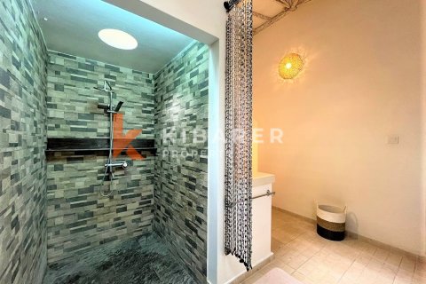 3 bedrooms Villa in Badung, Indonesia No. 12680 19
