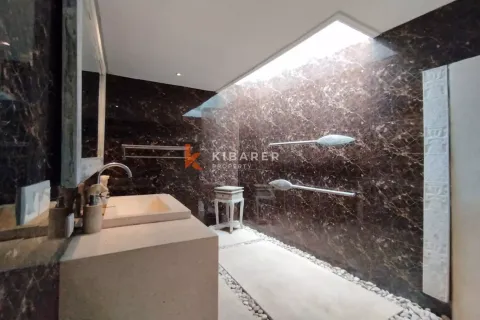 2 bedrooms Villa in Kerobokan, Badung, Indonesia No. 12679 10