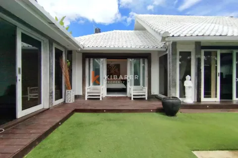 2 bedrooms Villa in Kerobokan, Badung, Indonesia No. 12679 9