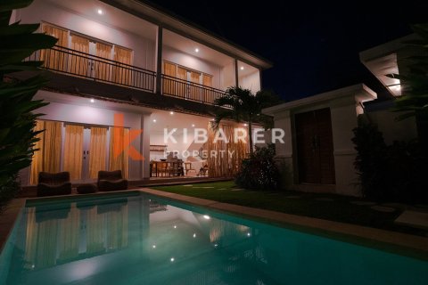 3 bedrooms Villa in Kerobokan, Badung, Indonesia No. 12537 2