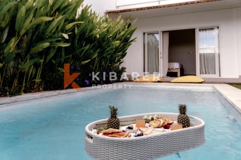 3 bedrooms Villa in Kerobokan, Badung, Indonesia No. 12537