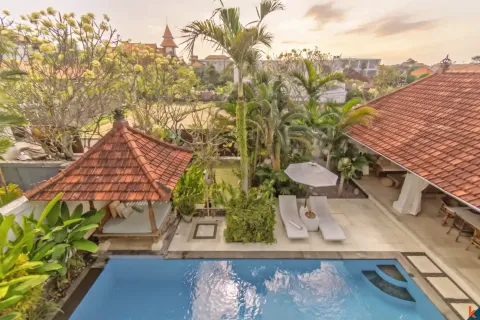 4 bedrooms Villa in Tibubeneng, Badung, Indonesia No. 13153 3