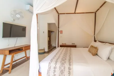 4 bedrooms Villa in Tibubeneng, Badung, Indonesia No. 13153 15
