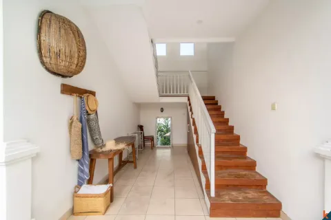4 bedrooms Villa in Tibubeneng, Badung, Indonesia No. 13153 13