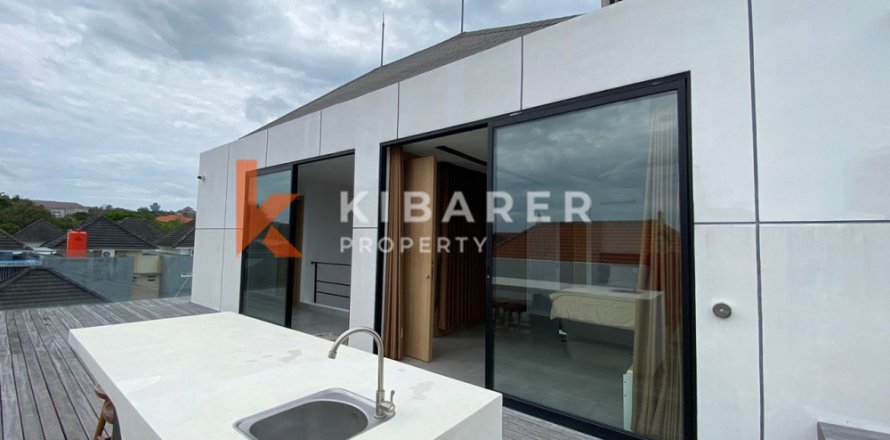 5 bedrooms Villa in Jimbaran, Badung, Indonesia No. 12063