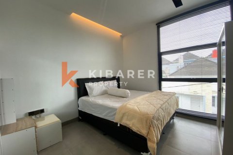 5 bedrooms Villa in Jimbaran, Badung, Indonesia No. 12063 6