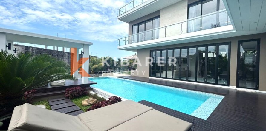 5 bedrooms Villa in Ungasan, Badung, Indonesia No. 12064