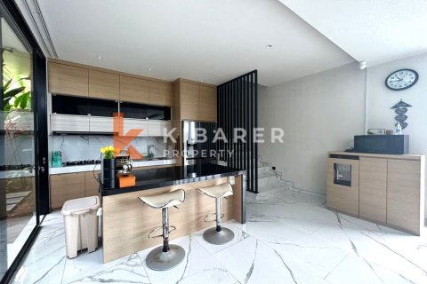 5 bedrooms Villa in Ungasan, Badung, Indonesia No. 12064 8