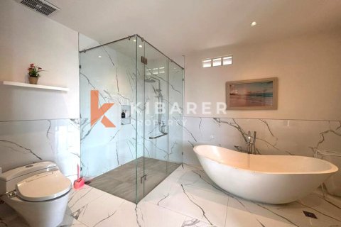 5 bedrooms Villa in Ungasan, Badung, Indonesia No. 12064 14