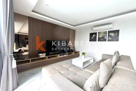 5 bedrooms Villa in Ungasan, Badung, Indonesia No. 12064 7