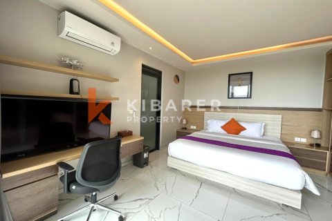 5 bedrooms Villa in Ungasan, Badung, Indonesia No. 12064 15