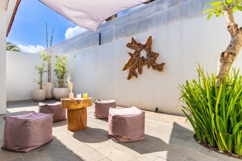 109m2 Villa in Dalung, Badung, Indonesia No. 9713 4