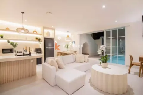 2 bedrooms Villa in Canggu, Badung, Indonesia No. 11880 5