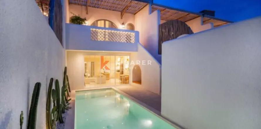 2 bedrooms Villa in Canggu, Badung, Indonesia No. 11880