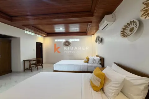 3 bedrooms Villa in Kerobokan, Badung, Indonesia No. 11881 16
