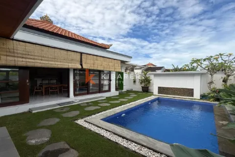 3 bedrooms Villa in Kerobokan, Badung, Indonesia No. 11881 29