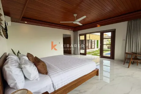 3 bedrooms Villa in Kerobokan, Badung, Indonesia No. 11881 25