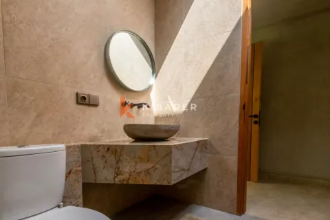 4 bedrooms Villa in Tibubeneng, Badung, Indonesia No. 11883 24