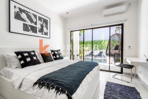 3 bedrooms Villa in Tibubeneng, Badung, Indonesia No. 12871 17