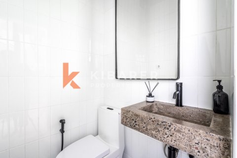 3 bedrooms Villa in Tibubeneng, Badung, Indonesia No. 12871 19