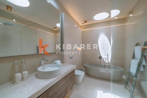 2 bedrooms Villa in Tibubeneng, Badung, Indonesia No. 12876 11