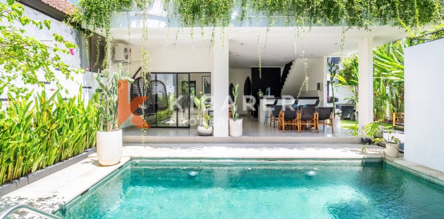 3 bedrooms Villa in Tibubeneng, Badung, Indonesia No. 12872