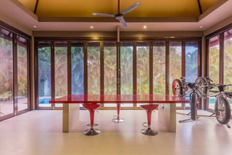 3 bedrooms Villa in Seminyak, Badung,  No. 9569 22