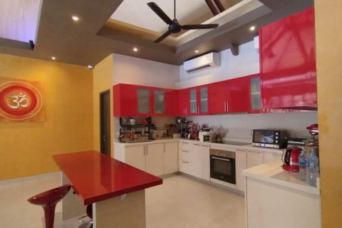 3 bedrooms Villa in Seminyak, Badung,  No. 9569 4