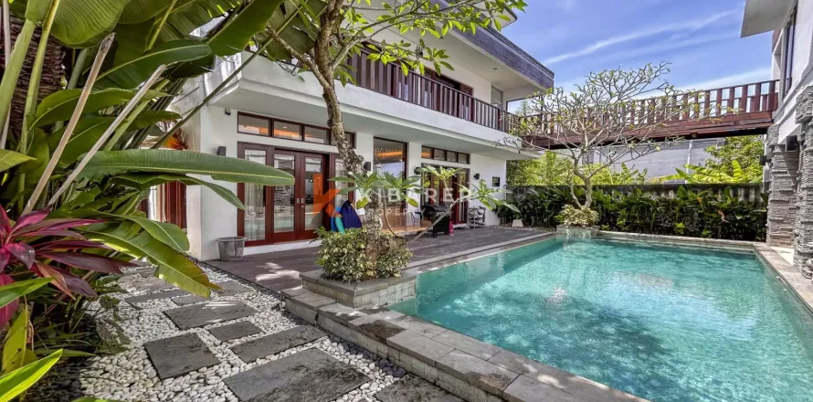 3 bedrooms Villa in Tibubeneng, Badung, Indonesia No. 11784