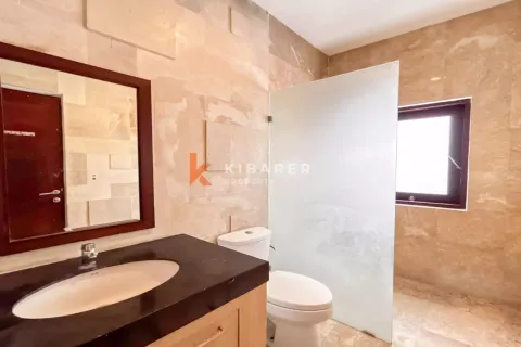 3 bedrooms Villa in Tibubeneng, Badung, Indonesia No. 11784 25