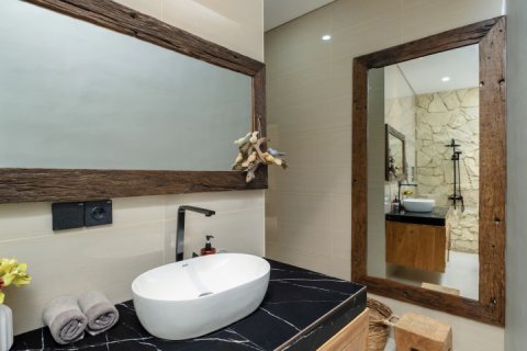 2 bedrooms Villa in Seminyak, Badung, Indonesia No. 10040 14