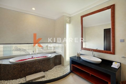 2 bedrooms Villa in Kuta, Badung, Indonesia No. 12856 6