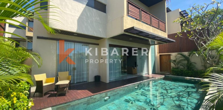 2 bedrooms Villa in Kuta, Badung, Indonesia No. 12856