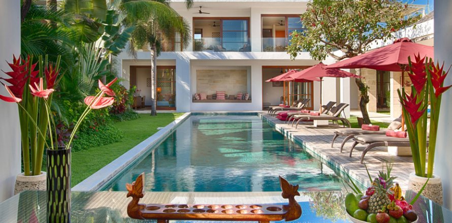 Вилла с 5 спальнями в Seminyak, Бадунг, Индонезия № 10054
